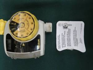 lot 95 image: NELSON ELECTRONIC WATER TIMER