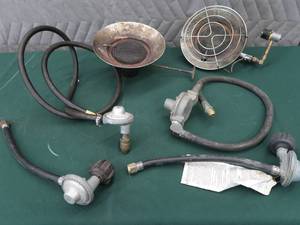 lot 135 image: SUNFLOWER HEATERS AND REGULATOR HOSES