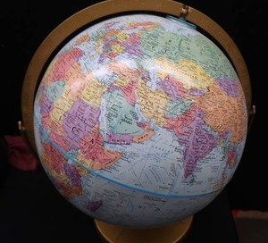 lot 152 image: ONE GLOBE