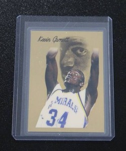 lot 59 image: 1995 24 KT Gold Kevin Garnett Rookie Card