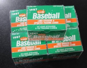 lot 121 image: 1987 Fleer Update Baseball Factory Sealed Set Lot  5 Sets  Greg Maddux & Mark McGwire Rookie