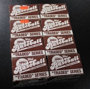 lot 125 image: 1990 Topps Traded Baseball Set Lot  8 Sets  John Orelud & Scott Erickson Rookie