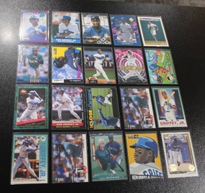 lot 175 image: Ken Griffey Jr. Baseball Card Lot  20 Different Cards w 1989 Donruss Rookie Card
