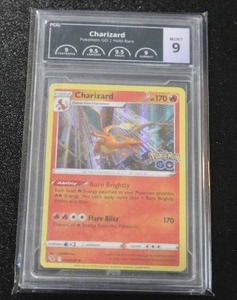 lot 206 image: 2022 Pokemon Pokemon Go Charizard 010078