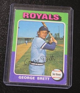 lot 327 image: 1975 Topps George Brett Low Grade Rookie Card #228