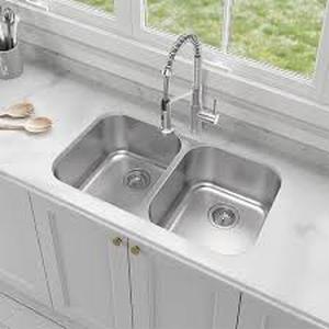 lot 14 image: Glacier Bay Builder 31 in. Undermount Double Bowl 18 Gauge Stainless Steel Kitchen Sink with Strainer    Customer Returns See Pictures