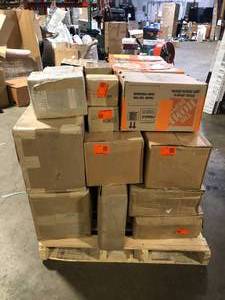 lot 1 image: Pallet of Mixed Assorted Ceramic Flooring Various Models and Conditions Customer Returns See Pictures