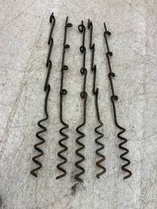lot 34 image: US Calvary Fence Post Stakes