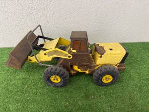 lot 52 image: Tonka Payloader