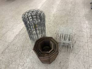 lot 62 image: Wire Flower Fencing & Wood Flower Pots