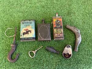 lot 76 image: Mixed Vintage Lot