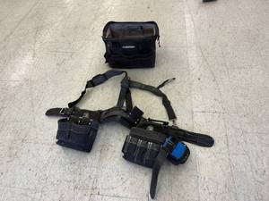 lot 83 image: Gatorback Tool Belt & Tool Bag
