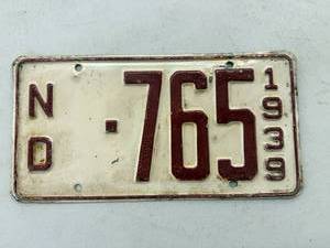 lot 109 image: 1939 ND 3 Digit License Plate
