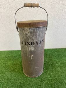 lot 127 image: Vintage Milk Can