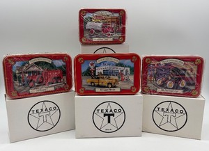lot 119 image: Set of 4 Texaco Collectors Club Die-Cast Trucks in Original Packaging