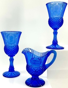 lot 133 image: Shirley Temple Blue Depression Glass Set 2 Goblets & 1 Creamer