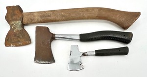 lot 148 image: Set of 3 Vintage Axes and Hatchets