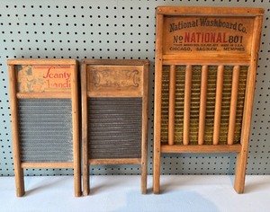 lot 208 image: Set of 3 Vintage Wooden Washboards