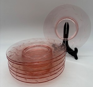 lot 295 image: Set of 7 Pink Depression Glass Plates with Etched Floral Design