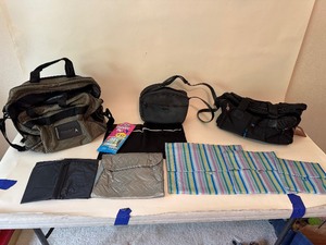 lot 30 image: Lot of Travel Bags