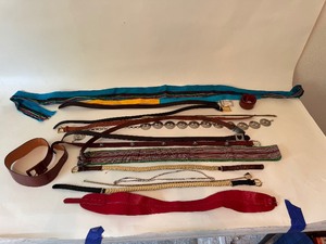 lot 40 image: Lot of Size Small Belts