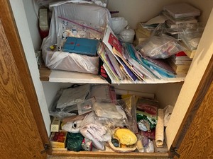 lot 57 image: Huge Lot of Cards, Crafts, & Holiday