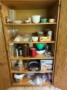 lot 95 image: WHOLE CUPBOARD