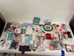 lot 109 image: Christmas Decor & Jewelry Sterling Silver