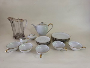 lot 78 image: KPM Krister Porcelain Set From Germany