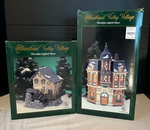 lot 209 image: Festive Heartland Valley Village Coffee Shop and Old Mill