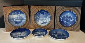 lot 212 image: Vintage Bing & Grondahl Plates Years 1969, 1970, 1971 and 1972