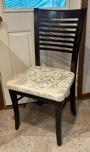 lot 284 image: Elegant Accent Chair