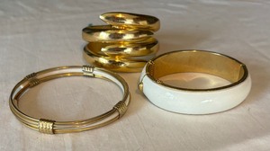 lot 107 image: Three Elegant Vintage Bracelets