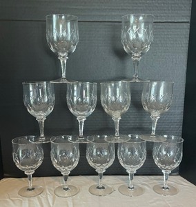 lot 113 image: Vintage Josair Colette Stemware