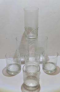 lot 148 image: Pretty Tumbler Set