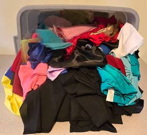 lot 361 image: Large Bin of Varied Fabric Remnants