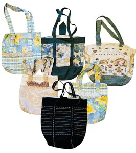 lot 304 image: Variety of Fun Hand Crafted Cloth Tote Bags