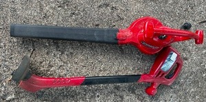 lot 276 image: Toro Yard Blower and Weed Whip