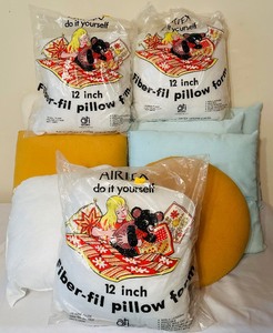 lot 261 image: Variety of Shapes and Sizes Pillow Forms