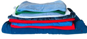 lot 444 image: Variety of Fabric Remnants including Fleece and Wool