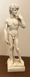 lot 472 image: David Italian Renaissance Sculpture by Michelangelo - Reproduction