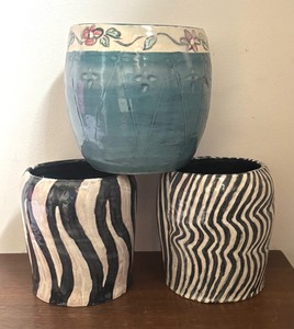 lot 478 image: Three Beautiful Vases