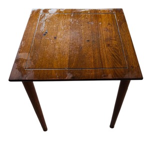 lot 429 image: Vintage Wooden Table