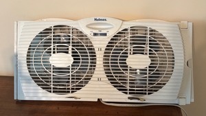 lot 496 image: Holmes Twin Window Fan with Adjustable Speeds