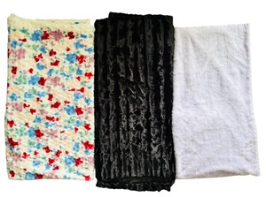 lot 369 image: Three Medium and Large Sized Fabric Remnants