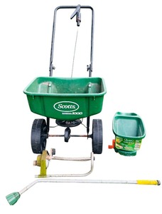 lot 376 image: Lawn Tools including Scotts Speedy Green Spreader and More