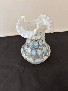 lot 127 image: Fenton Coin Dot Ruffled Vase in Opalescent Glass