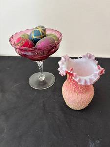 lot 148 image: Decorative Pair Pink Ruffled Vase and Ruby Glass Candy Dish with Ornamental Eggs