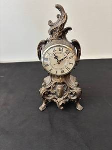 lot 151 image: Vintage Baroque-Style Table Clock with Roman Numerals