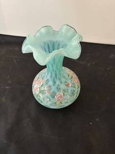 lot 271 image: Vintage Fenton Glass Vase with Hand-Painted Roses Signed by Fenton